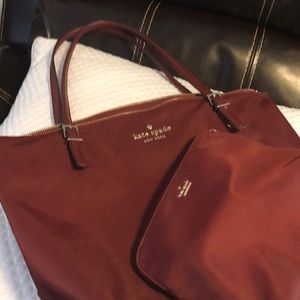 Kate Spade Bag , with Make up Bag. Shoulder Bag .
